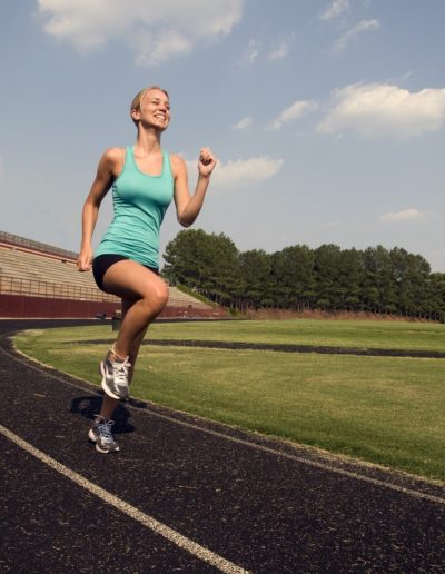 runner, training, high leg jogging